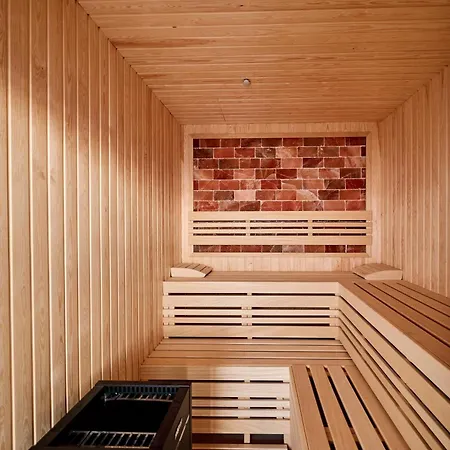 Aquawaves - Infinity Pool & * Năvodari